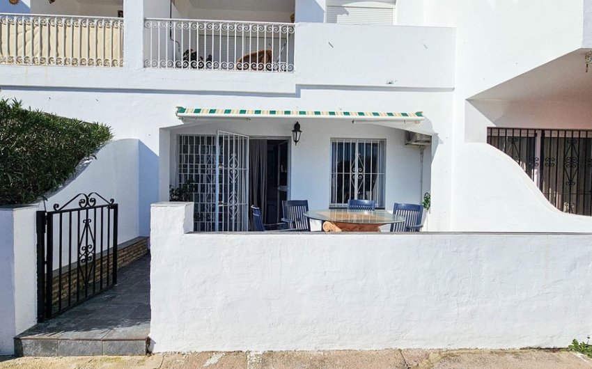 Herverkoop - Apartment -
La Duquesa - Costa del Sol