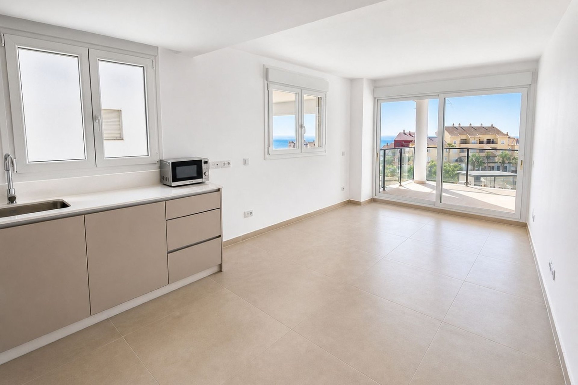 Herverkoop - Apartment -
La Duquesa - Costa del Sol