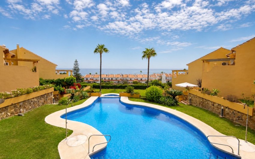 Herverkoop - Apartment -
La Duquesa - Costa del Sol