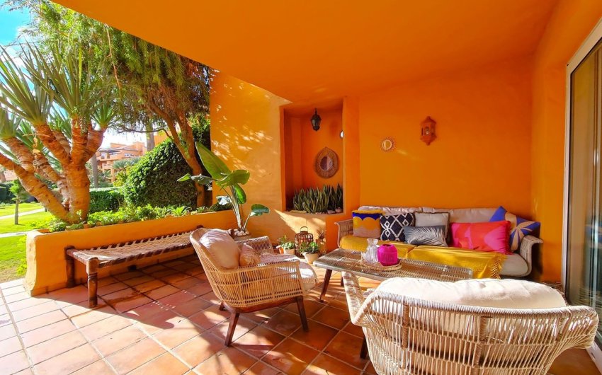 Herverkoop - Apartment -
La Duquesa - Costa del Sol