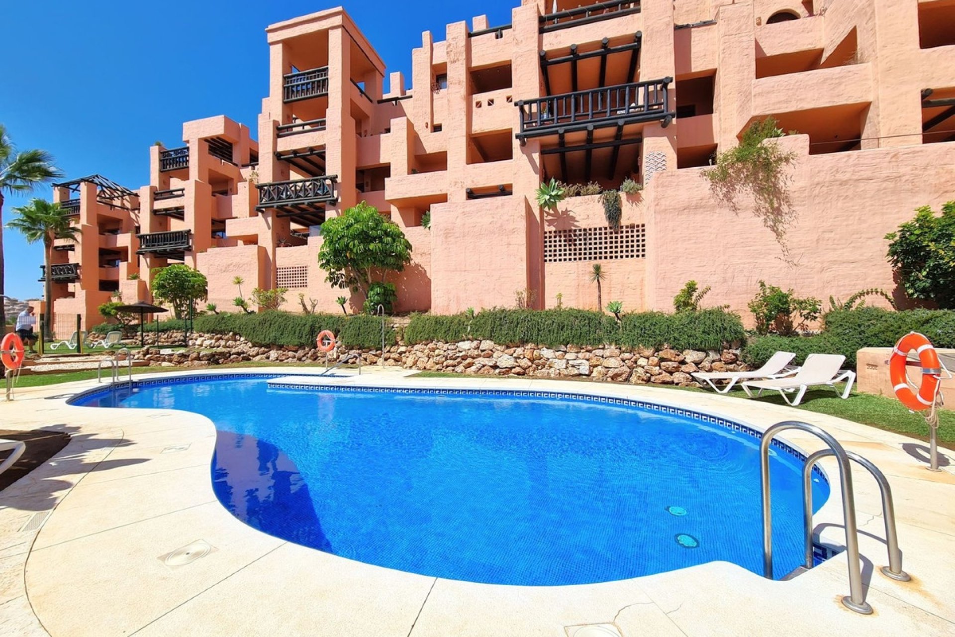 Herverkoop - Apartment -
La Duquesa - Costa del Sol
