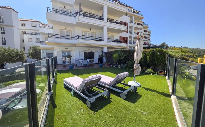 Herverkoop - Apartment -
La Duquesa - Costa del Sol