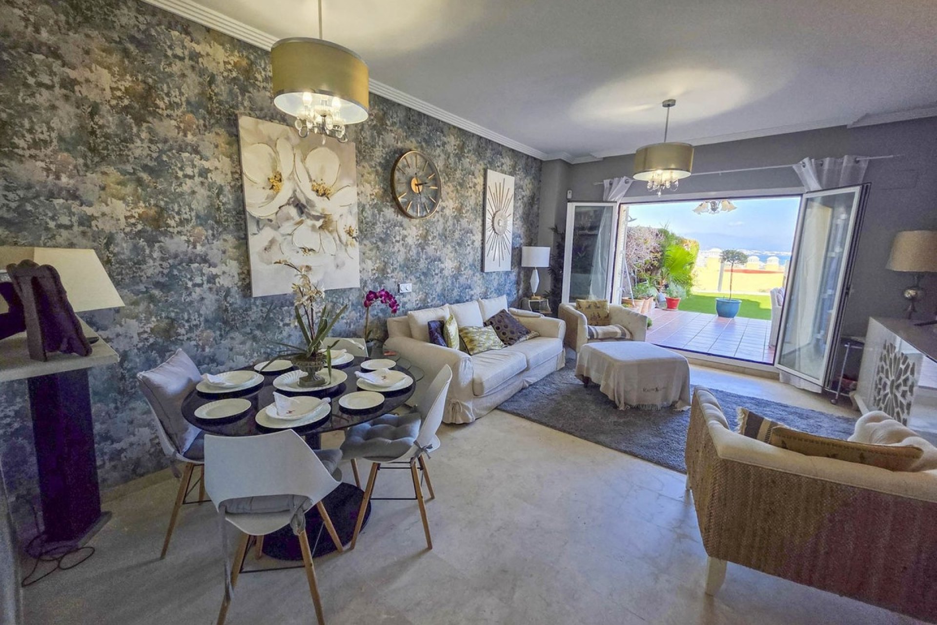 Herverkoop - Apartment -
La Duquesa - Costa del Sol