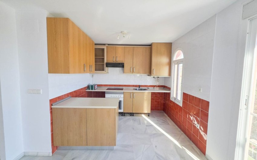 Herverkoop - Apartment -
La Duquesa - Costa del Sol