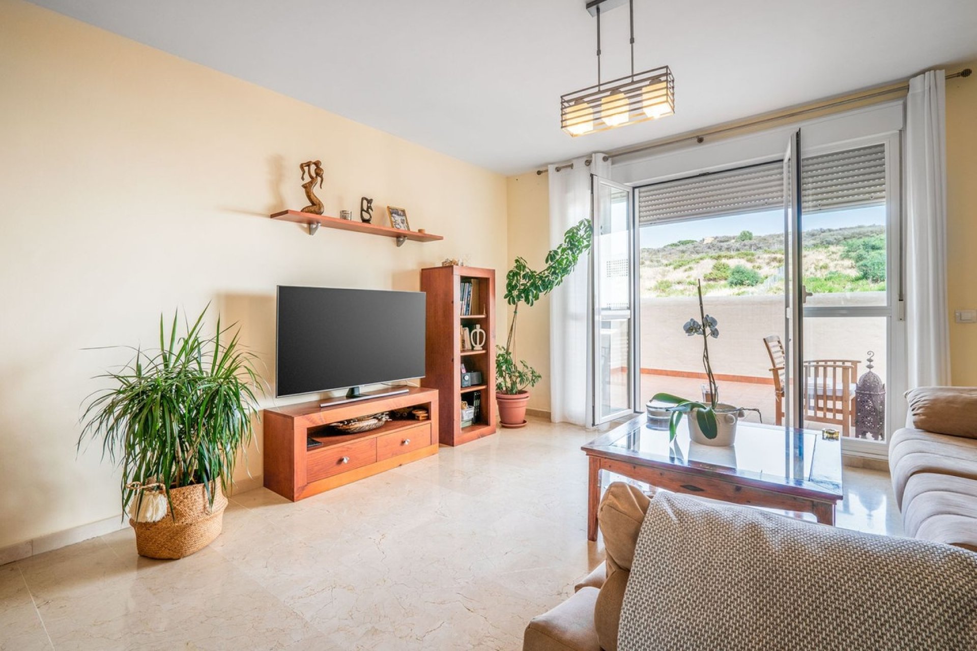 Herverkoop - Apartment -
La Duquesa - Costa del Sol