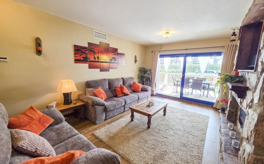 Herverkoop - Apartment -
La Duquesa - Costa del Sol