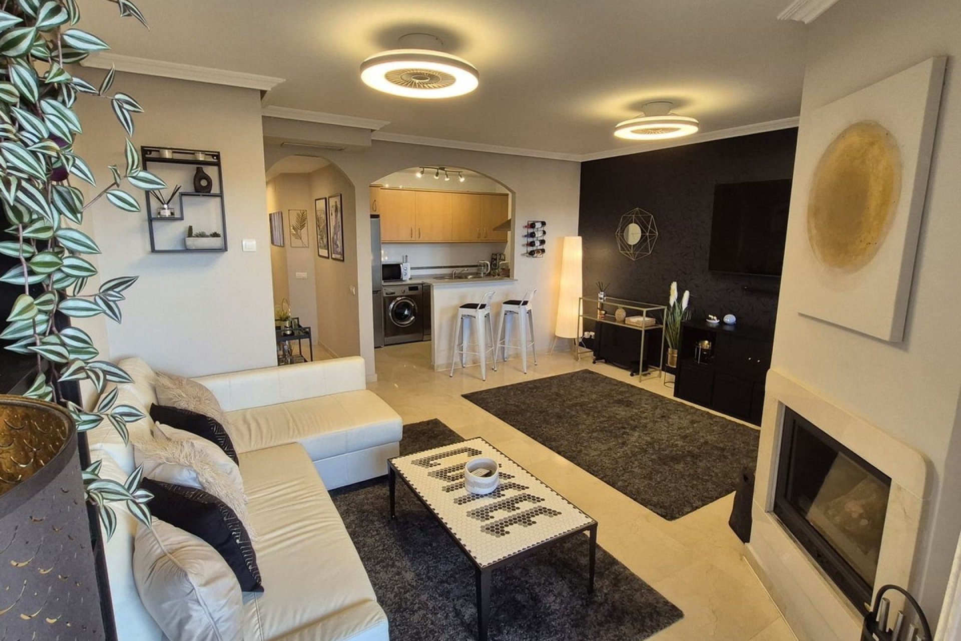 Herverkoop - Apartment -
La Duquesa - Costa del Sol