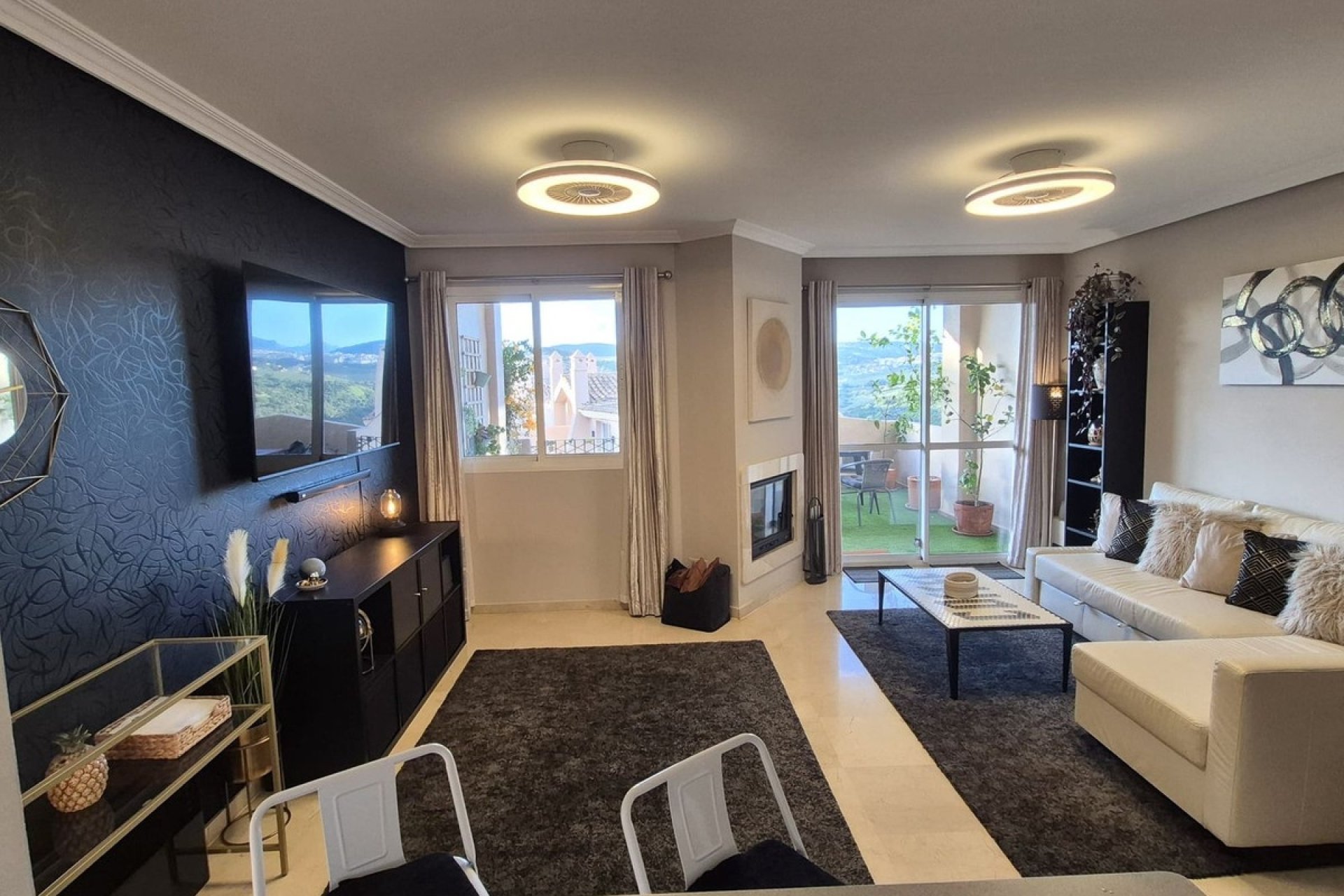 Herverkoop - Apartment -
La Duquesa - Costa del Sol