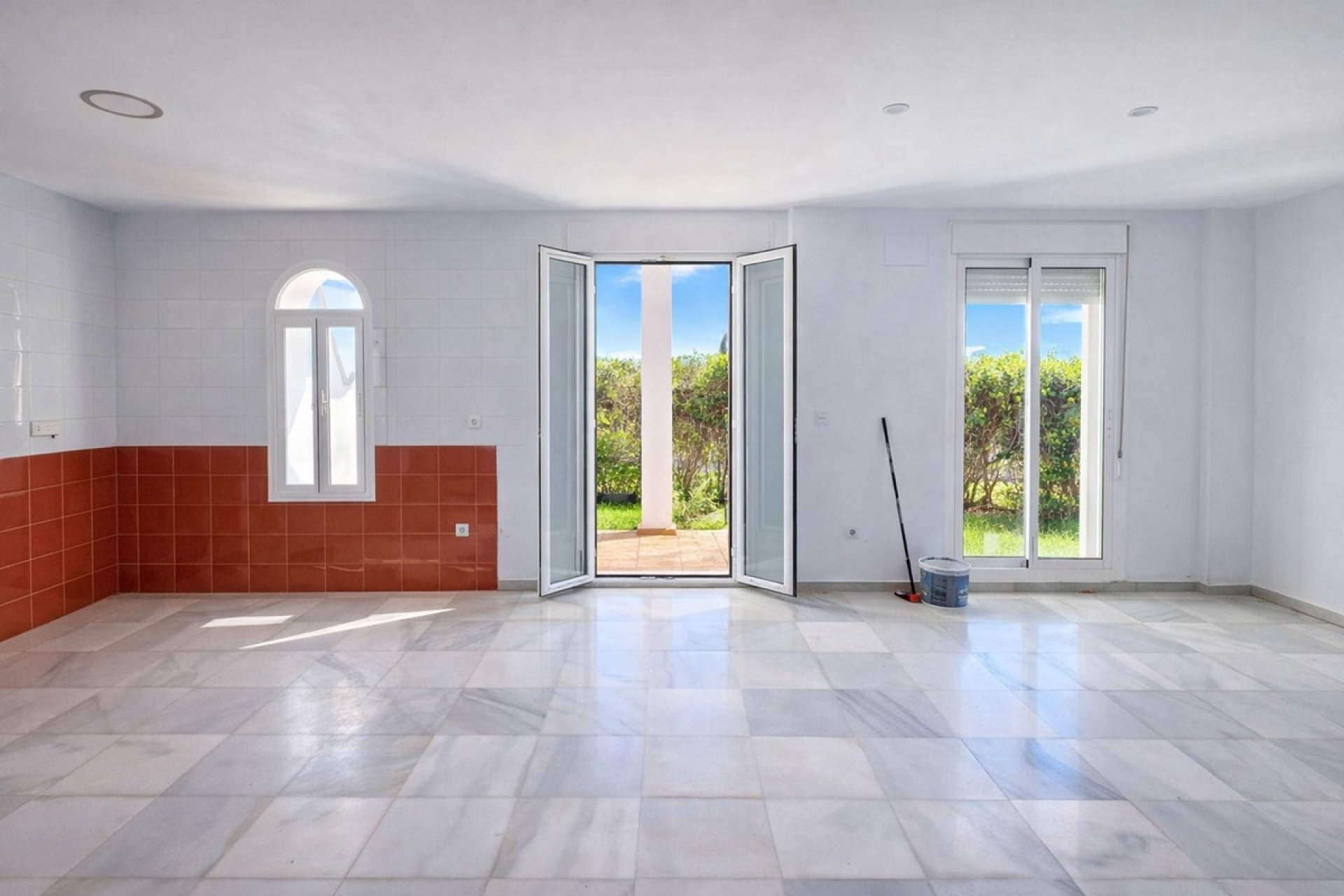 Herverkoop - Apartment -
La Duquesa - Costa del Sol