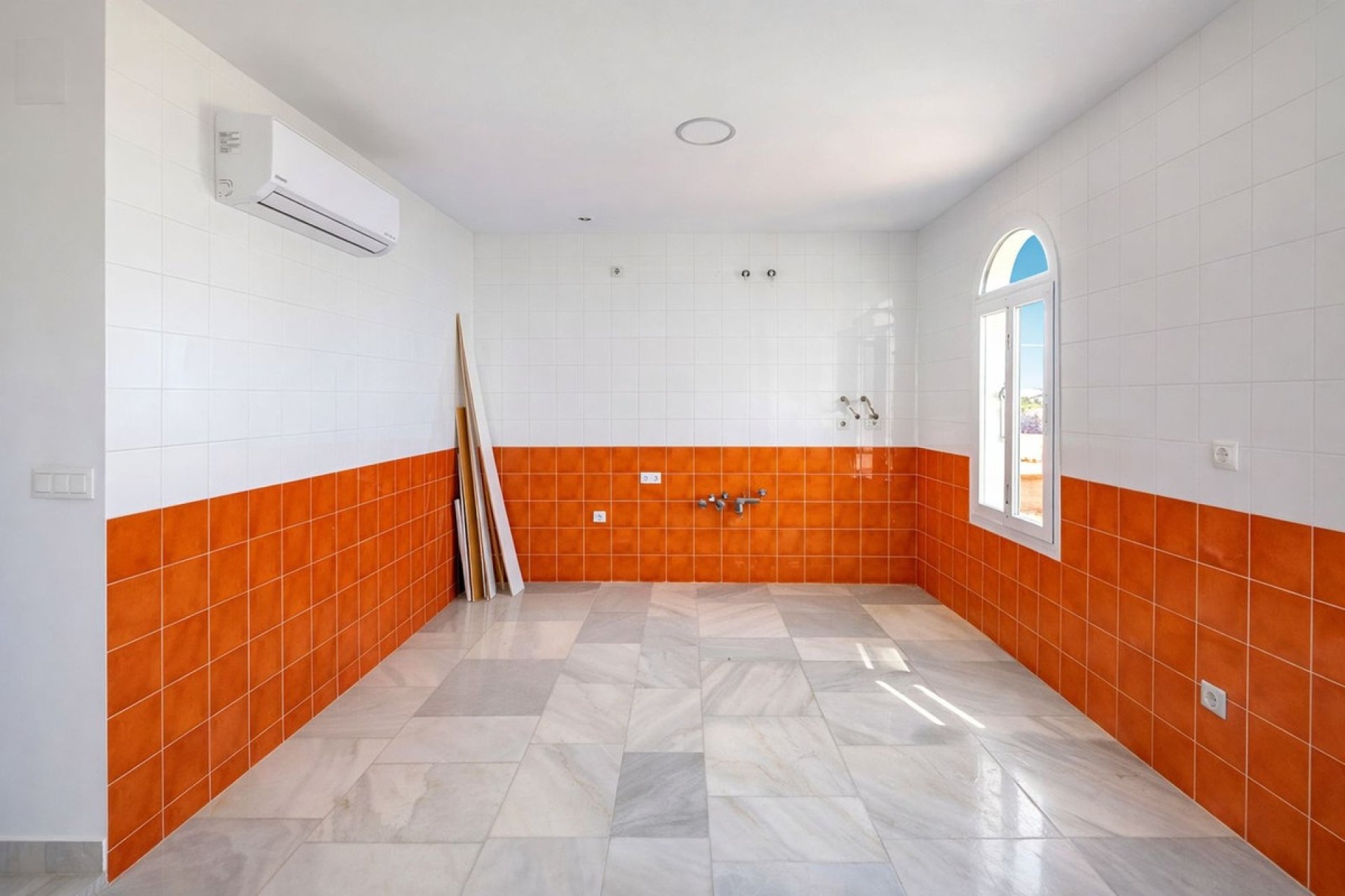 Herverkoop - Apartment -
La Duquesa - Costa del Sol