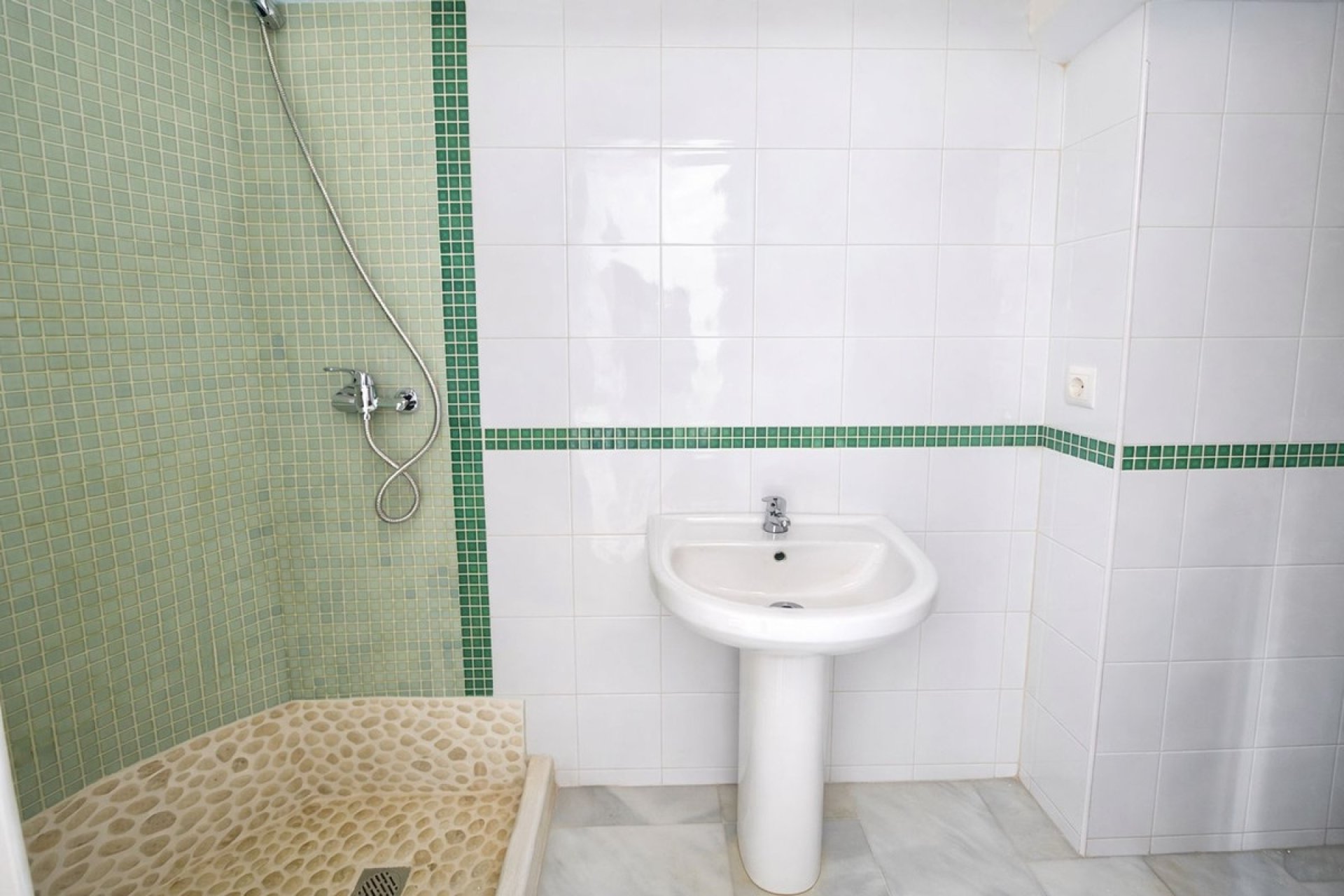 Herverkoop - Apartment -
La Duquesa - Costa del Sol