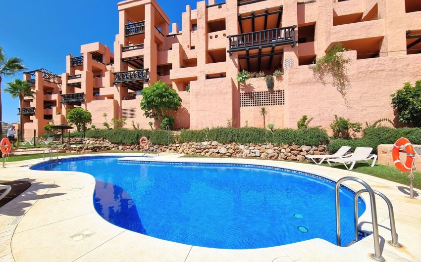 Herverkoop - Apartment -
La Duquesa - Costa del Sol
