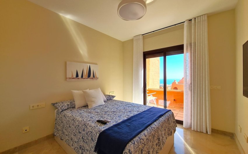 Herverkoop - Apartment -
La Duquesa - Costa del Sol
