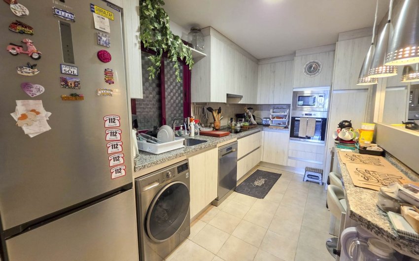Herverkoop - Apartment -
La Duquesa - Costa del Sol