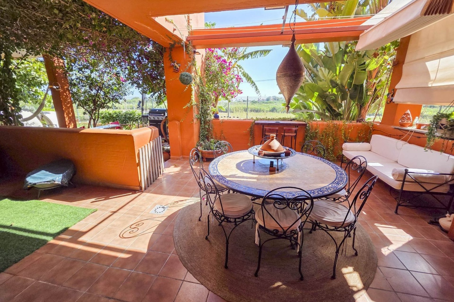 Herverkoop - Apartment -
La Duquesa - Costa del Sol