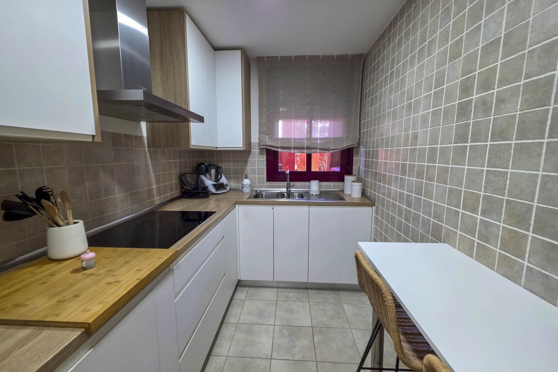 Herverkoop - Apartment -
La Duquesa - Costa del Sol