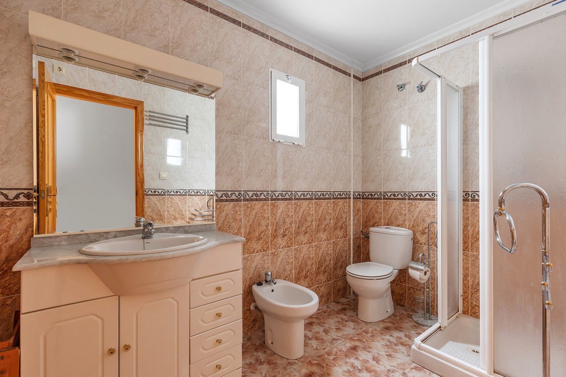 Herverkoop - Apartment -
La Mata - Costa Blanca