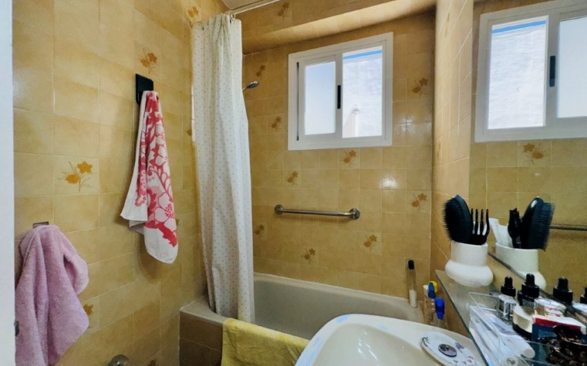 Herverkoop - Apartment -
La Mata - Costa Blanca