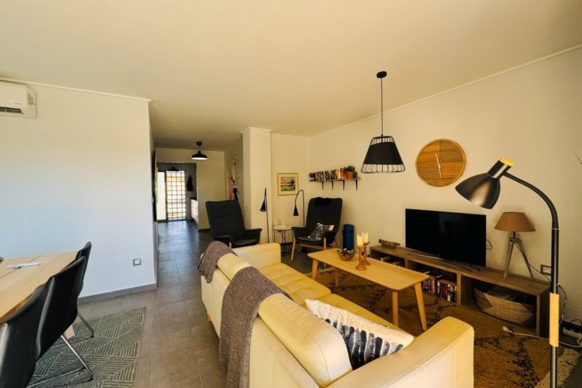 Herverkoop - Apartment -
La Mata - Costa Blanca