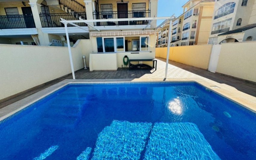 Herverkoop - Apartment -
La Mata - Costa Blanca