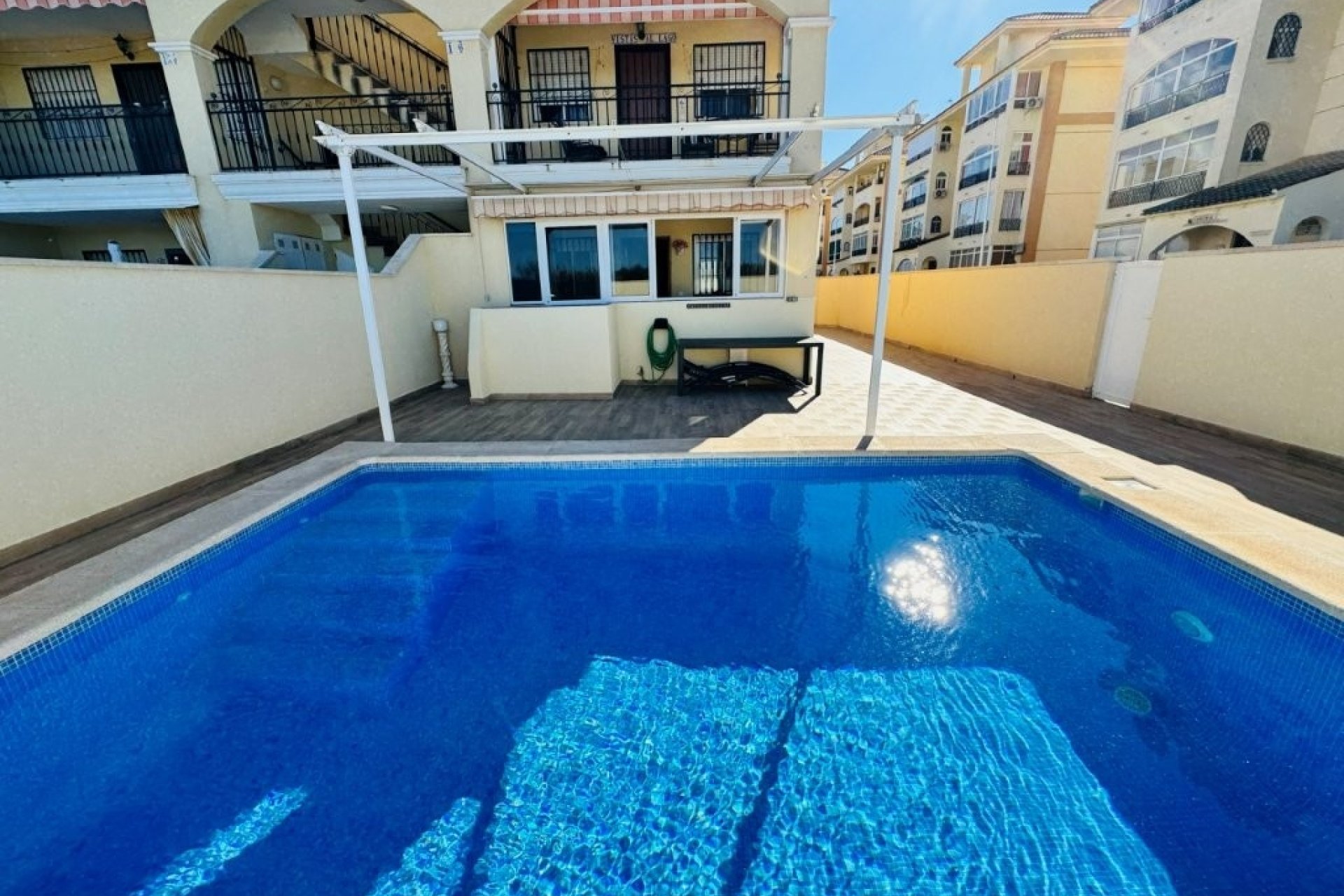 Herverkoop - Apartment -
La Mata - Costa Blanca