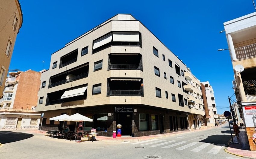 Herverkoop - Apartment -
La Mata - Costa Blanca