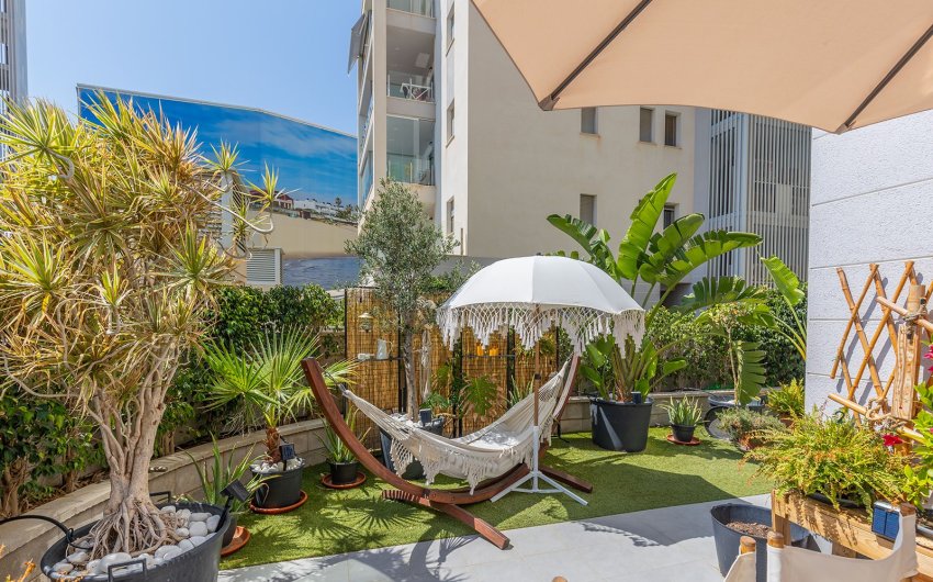 Herverkoop - Apartment -
La Mata - Playa