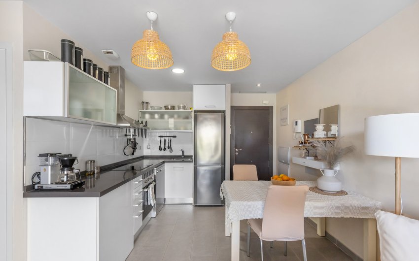 Herverkoop - Apartment -
La Mata - Playa