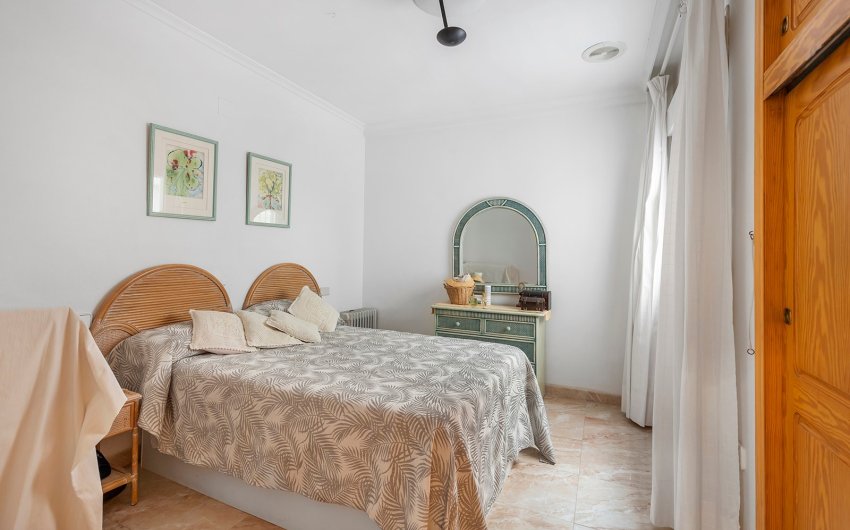 Herverkoop - Apartment -
La Mata - Playa