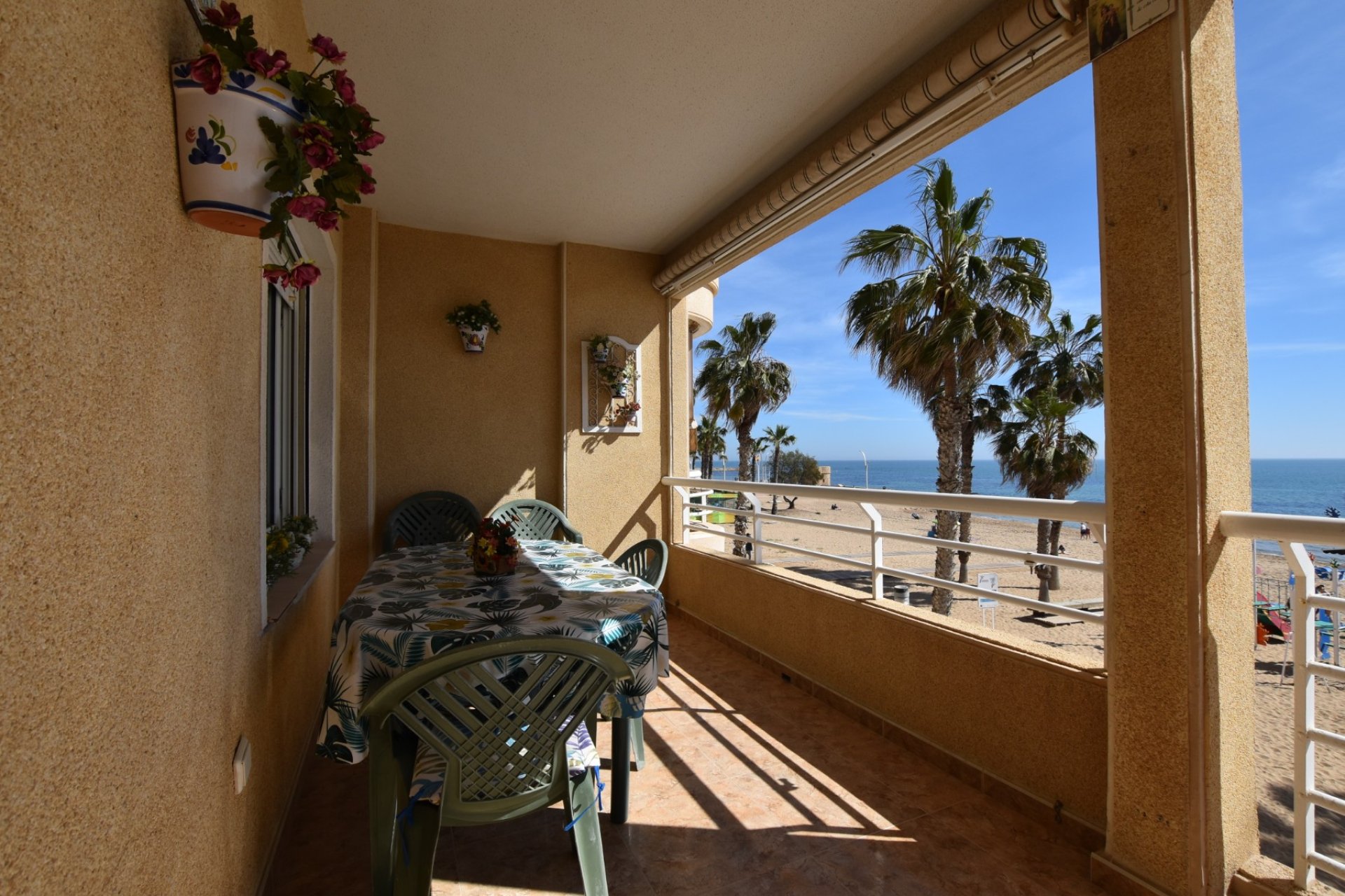 Herverkoop - Apartment -
La Mata