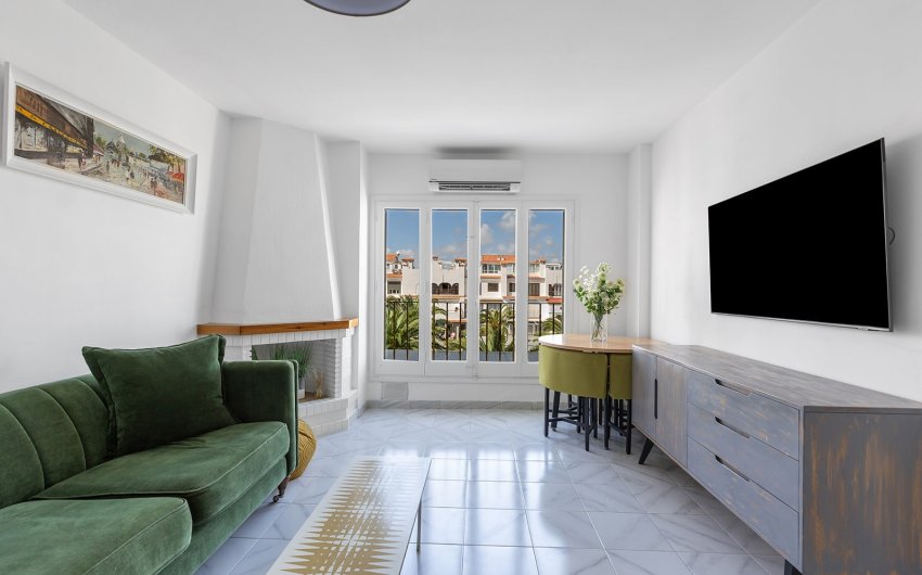 Herverkoop - Apartment -
La Mata