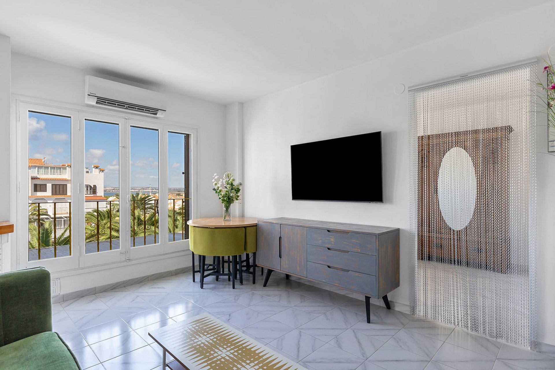 Herverkoop - Apartment -
La Mata