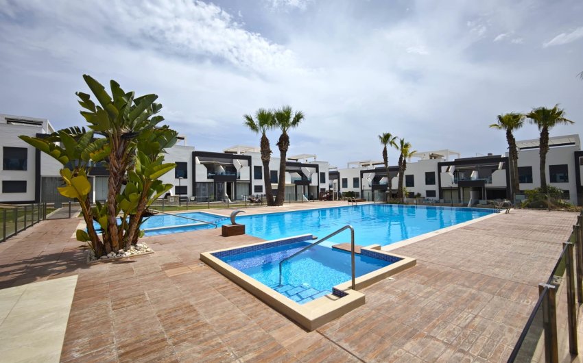 Herverkoop - Apartment -
La Zenia - Costa Blanca
