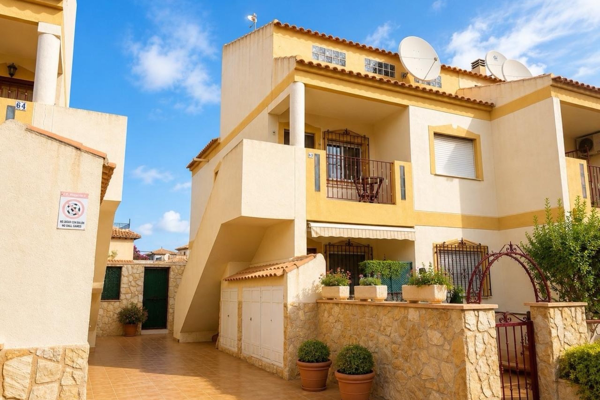 Herverkoop - Apartment -
La Zenia - Costa Blanca