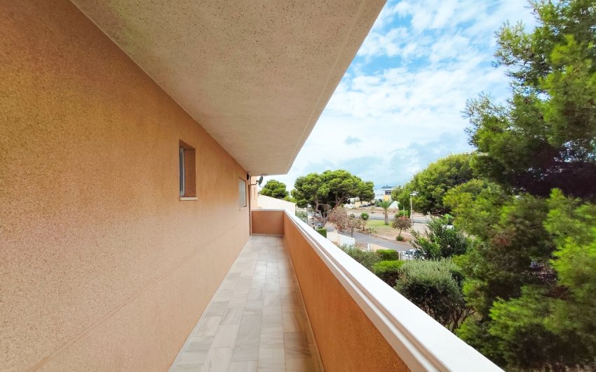 Herverkoop - Apartment -
La Zenia - Costa Blanca