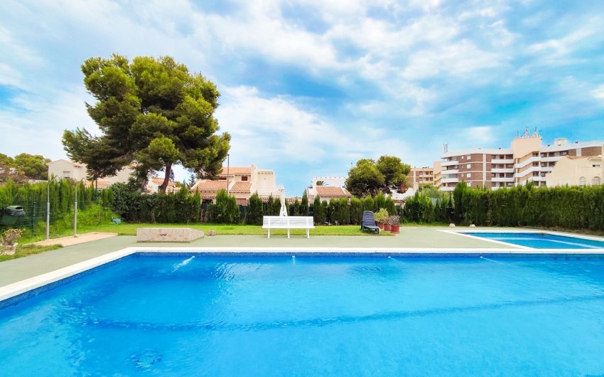 Herverkoop - Apartment -
La Zenia - Costa Blanca