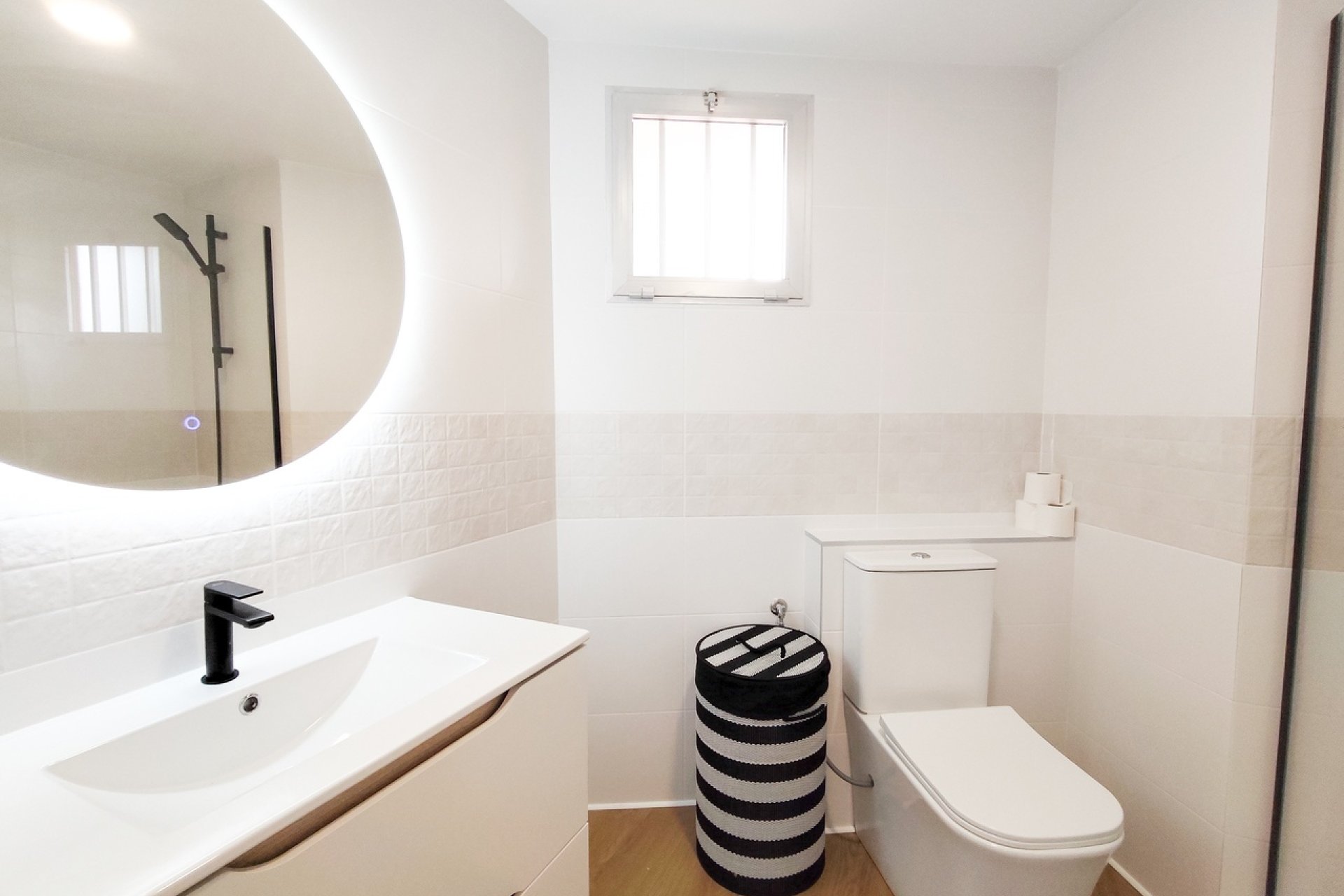 Herverkoop - Apartment -
La Zenia - Costa Blanca
