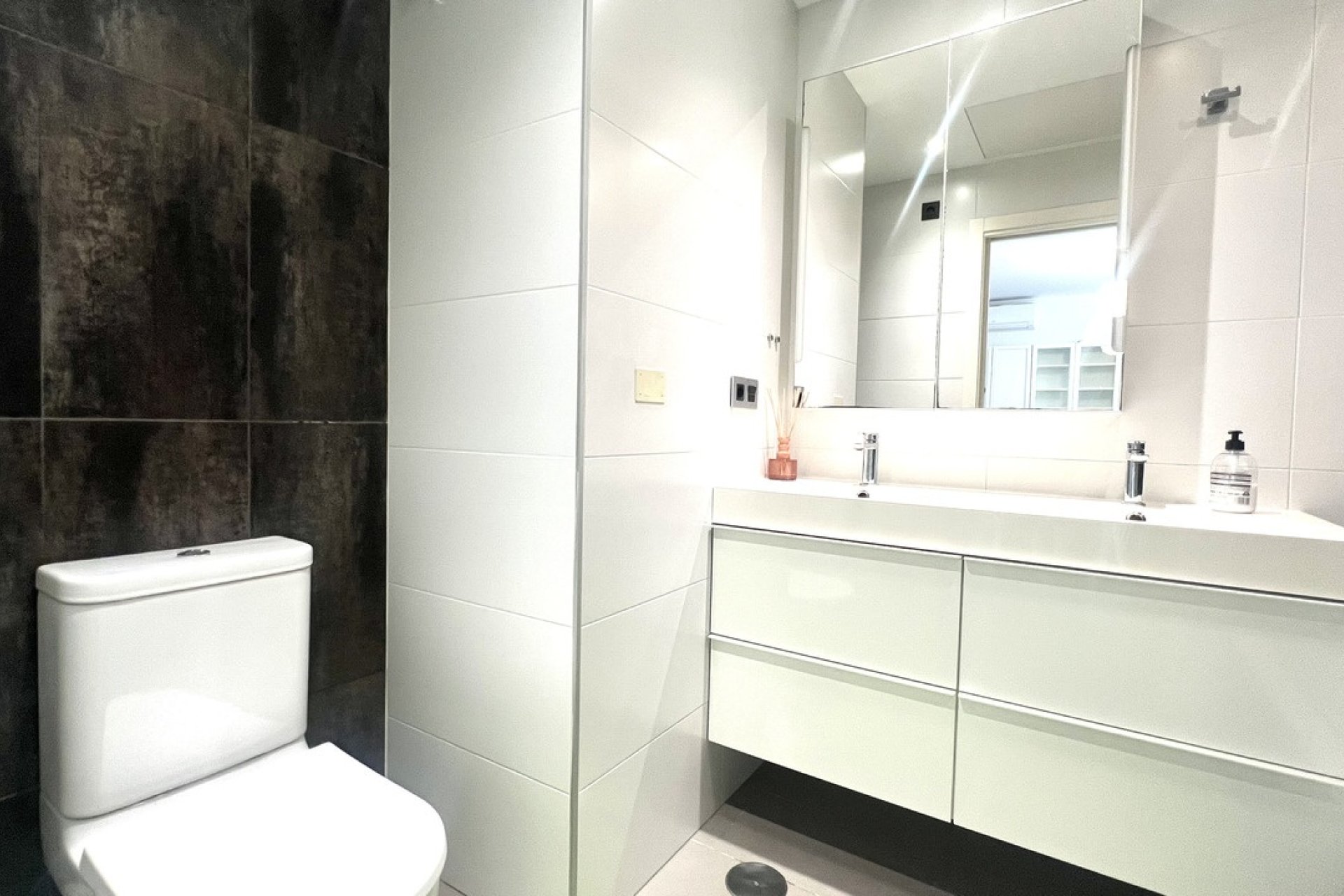 Herverkoop - Apartment -
La Zenia - Costa Blanca