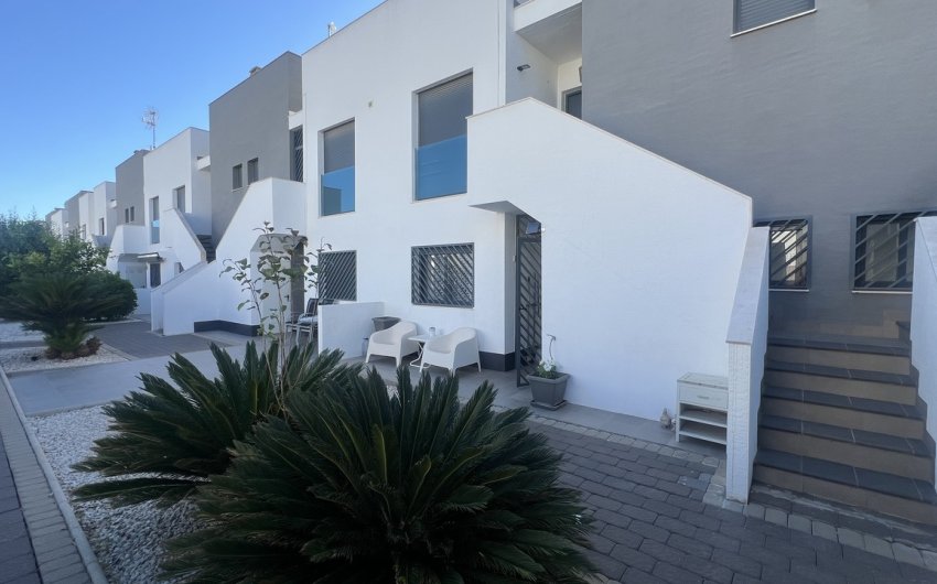 Herverkoop - Apartment -
La Zenia - Costa Blanca