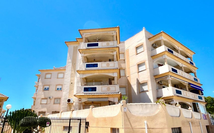 Herverkoop - Apartment -
La Zenia - Costa Blanca