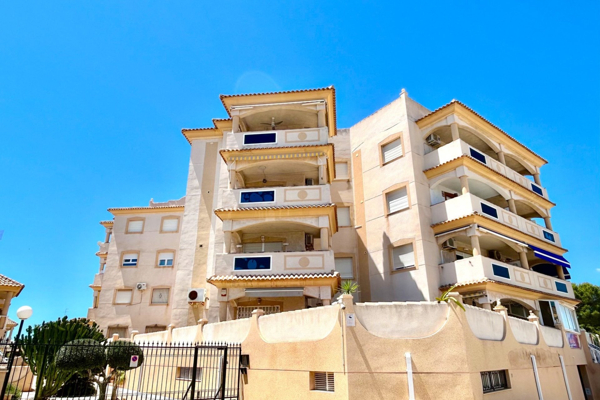 Herverkoop - Apartment -
La Zenia - Costa Blanca