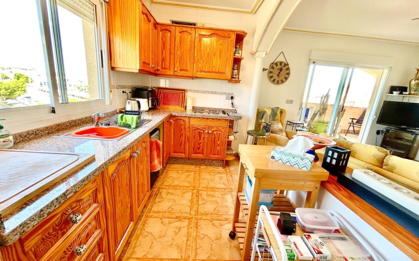 Herverkoop - Apartment -
La Zenia - Costa Blanca