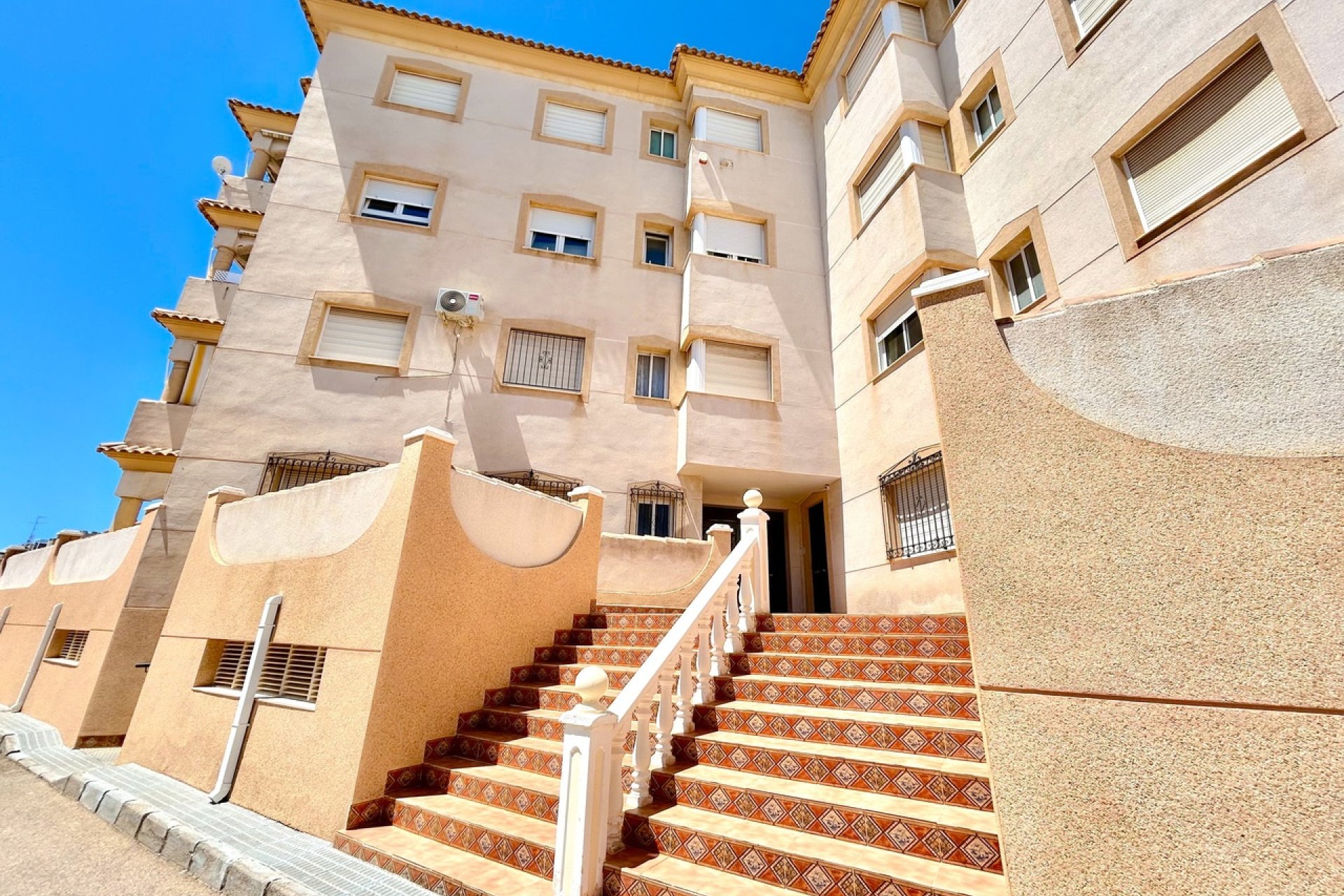 Herverkoop - Apartment -
La Zenia - Costa Blanca