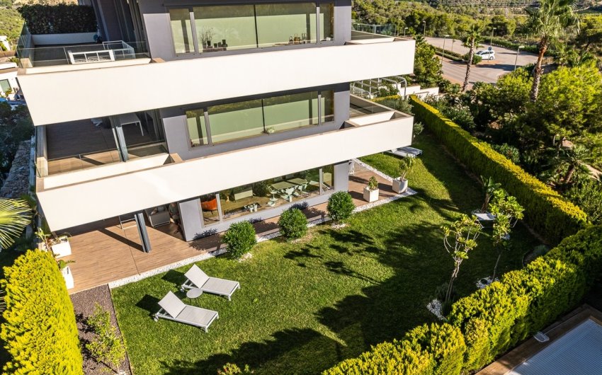 Herverkoop - Apartment -
Las Colinas Golf - Costa Blanca