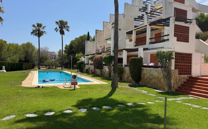 Herverkoop - Apartment -
Las Ramblas Golf - Inland