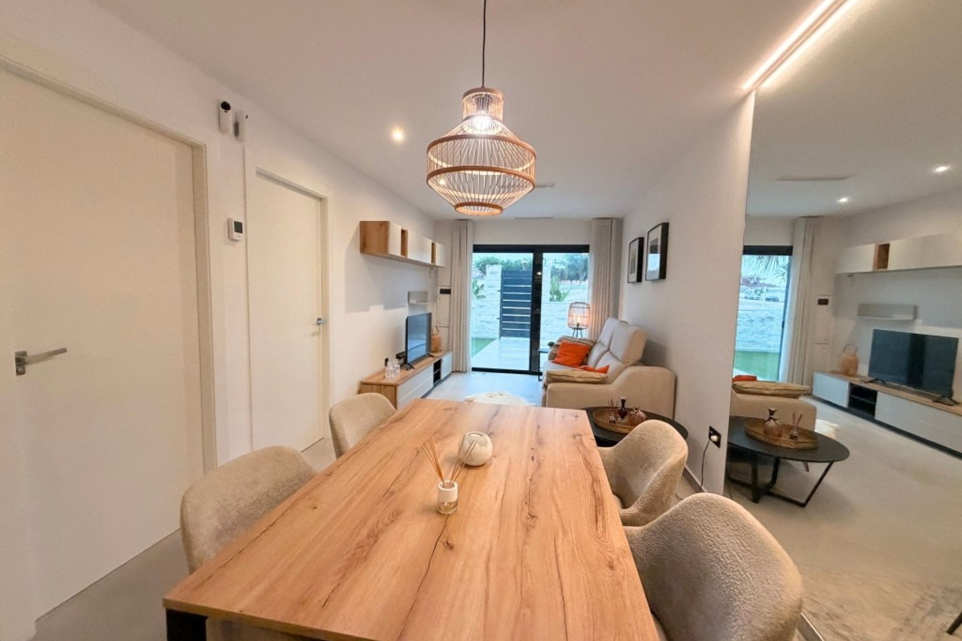 Herverkoop - Apartment -
Lo Crispin - Inland