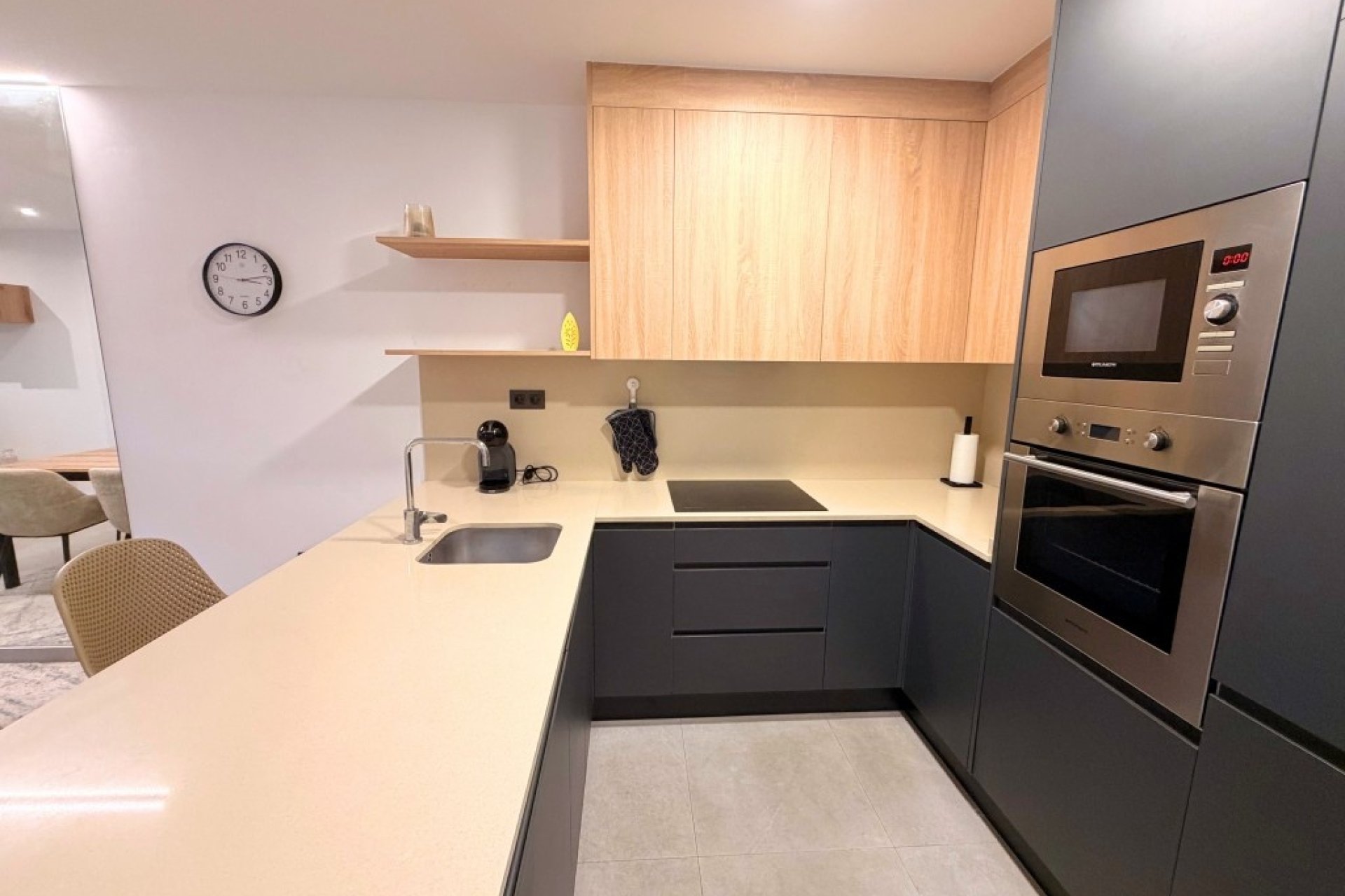 Herverkoop - Apartment -
Lo Crispin - Inland