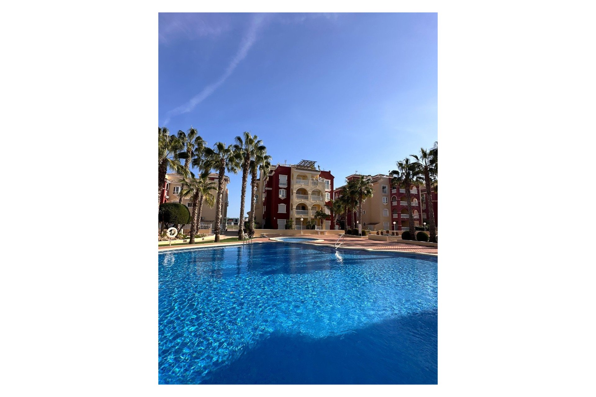Herverkoop - Apartment -
Los Alcazares