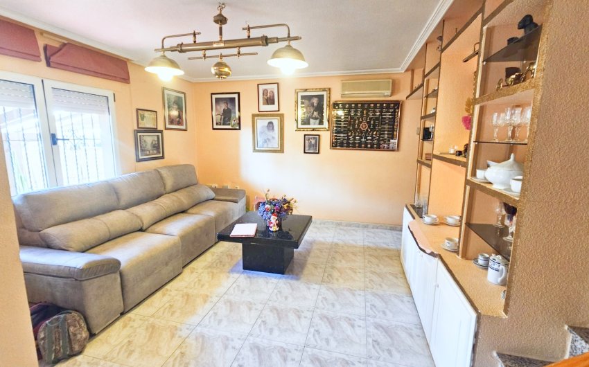 Herverkoop - Apartment -
Los Alcazares