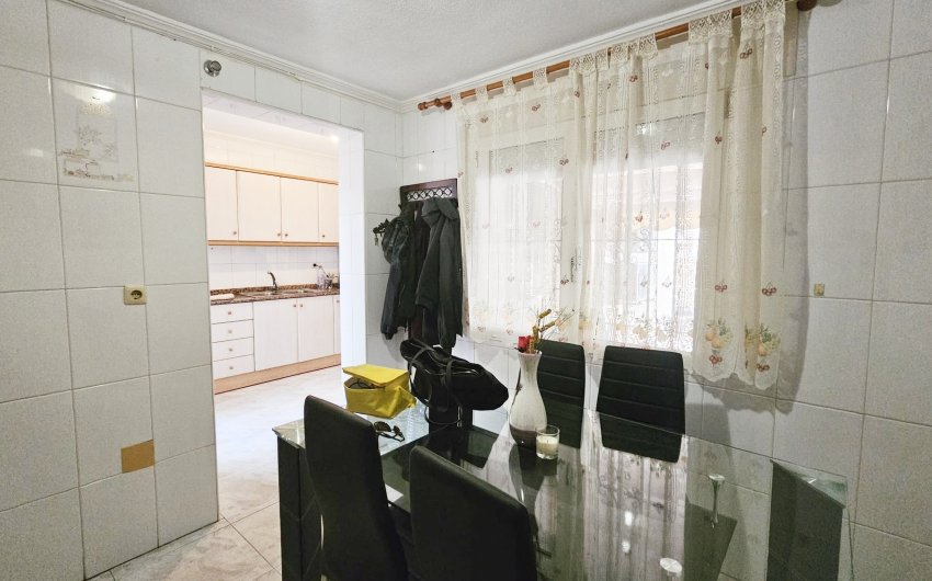 Herverkoop - Apartment -
Los Alcazares